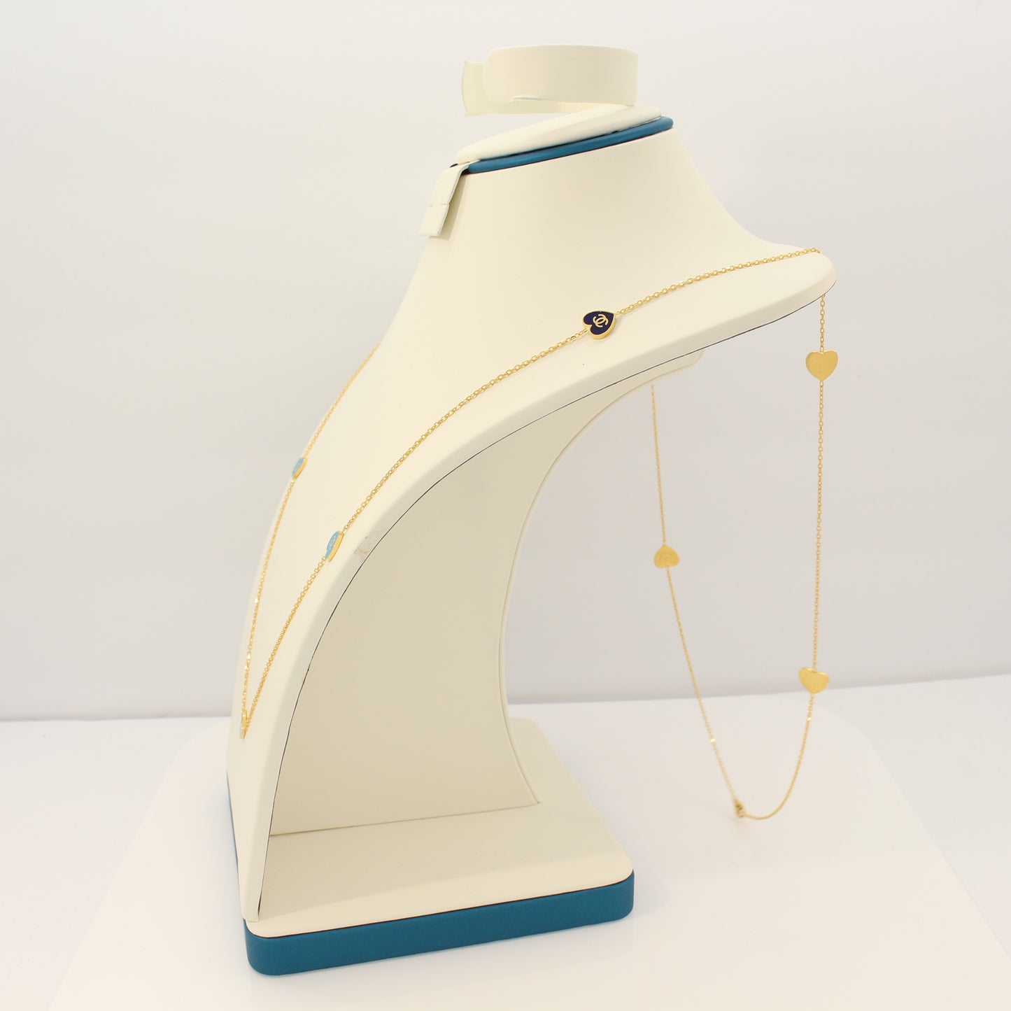 21K Gold Hearts Shaal (Long Necklace)