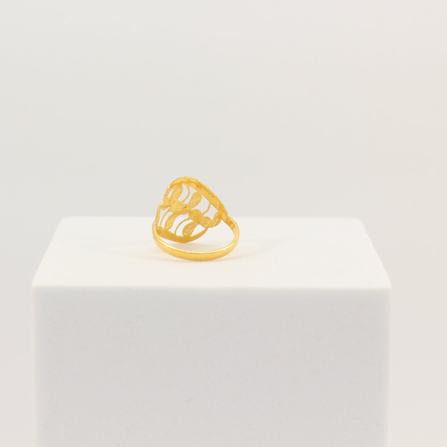 21K Gold Ring (Sz 6-8.5)