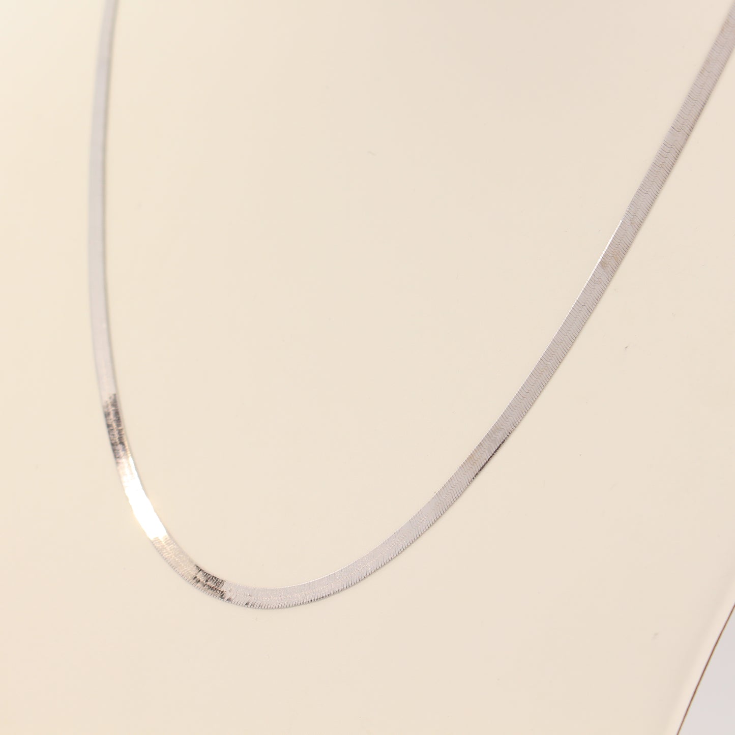 18K White Gold Herringbone Chain & Bracelet