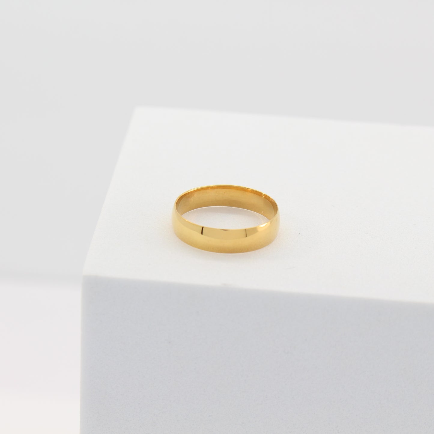 21K Gold Plain Band (Size 9)