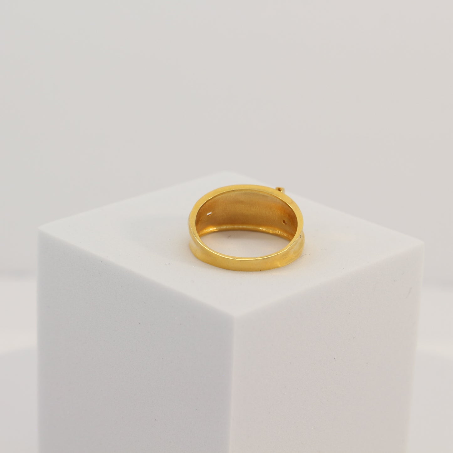 21K Gold Stacked Ring (Size 7.5)