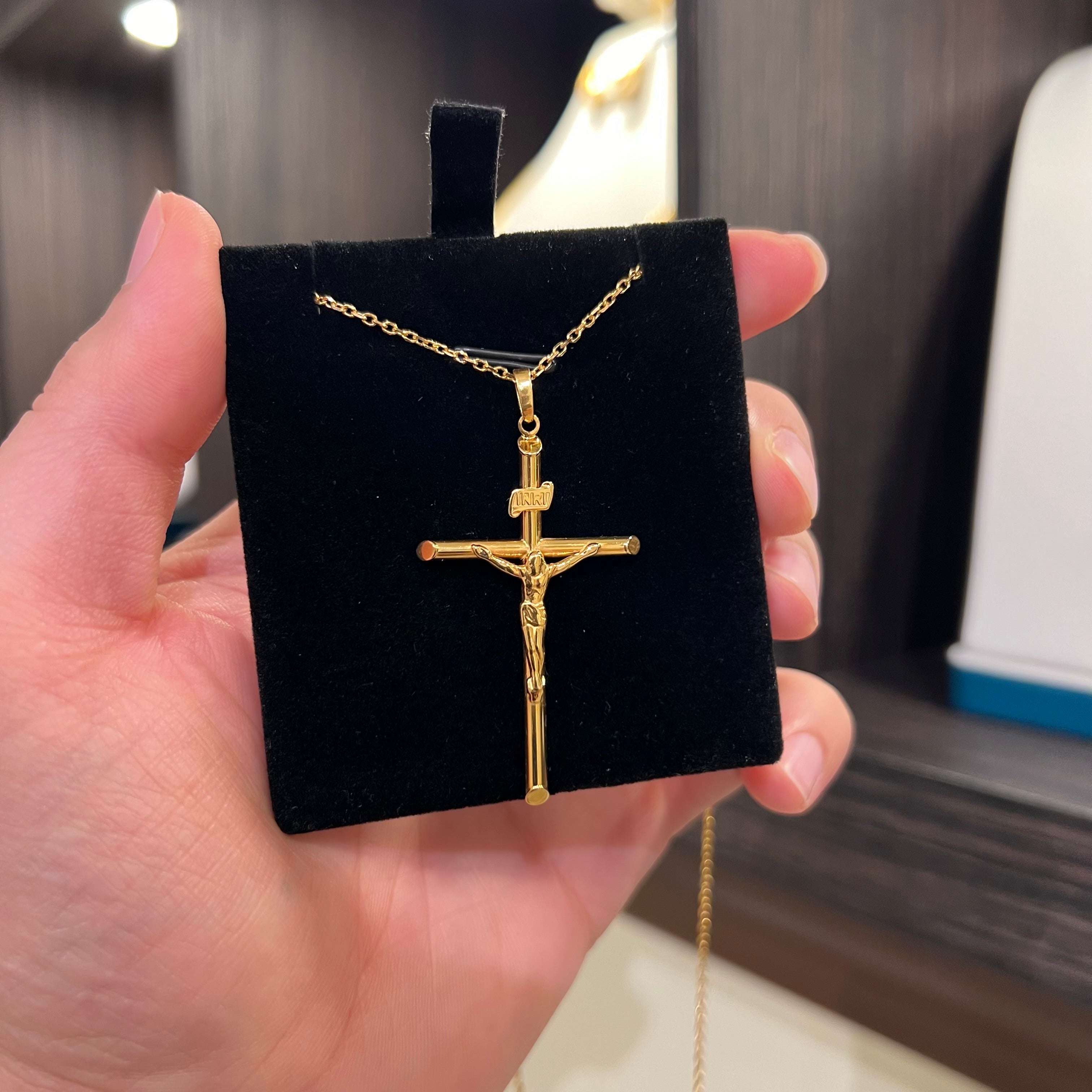 18k deals Saudi gold cross pendant