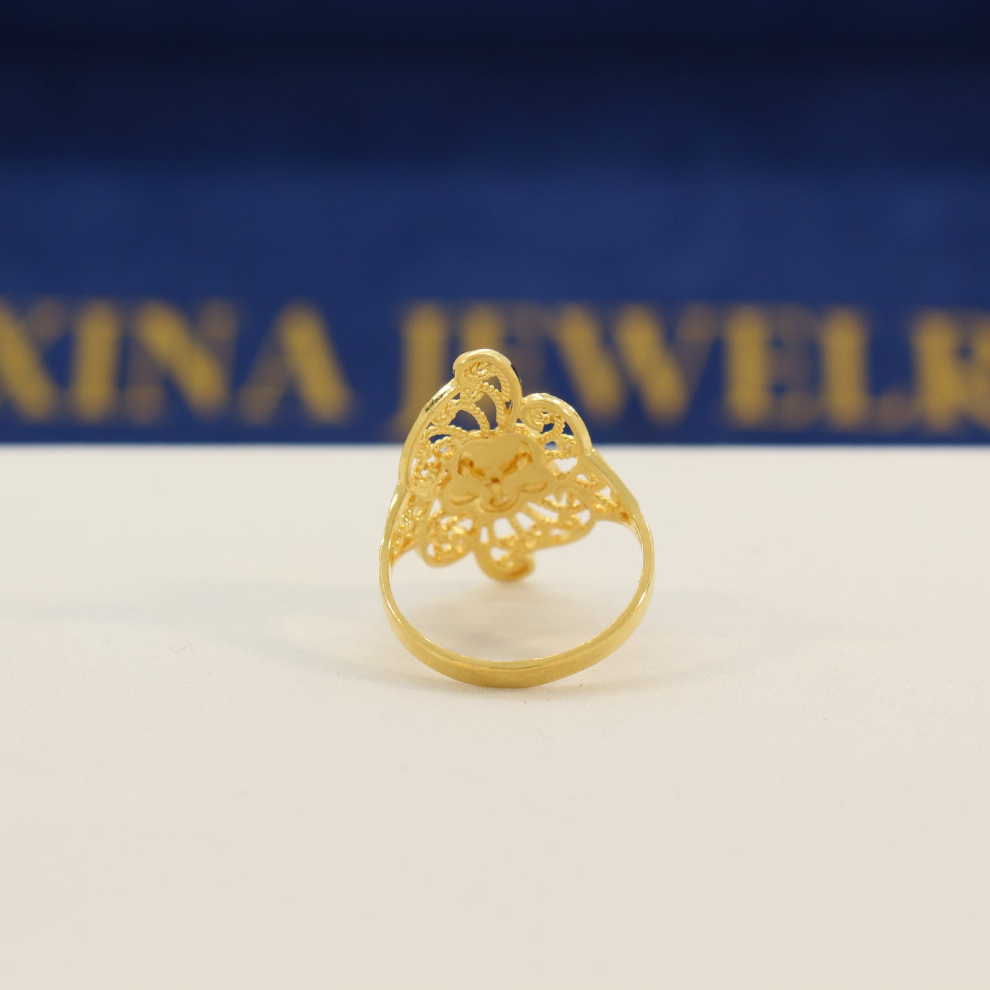 21K Gold Ring (size 5-7)