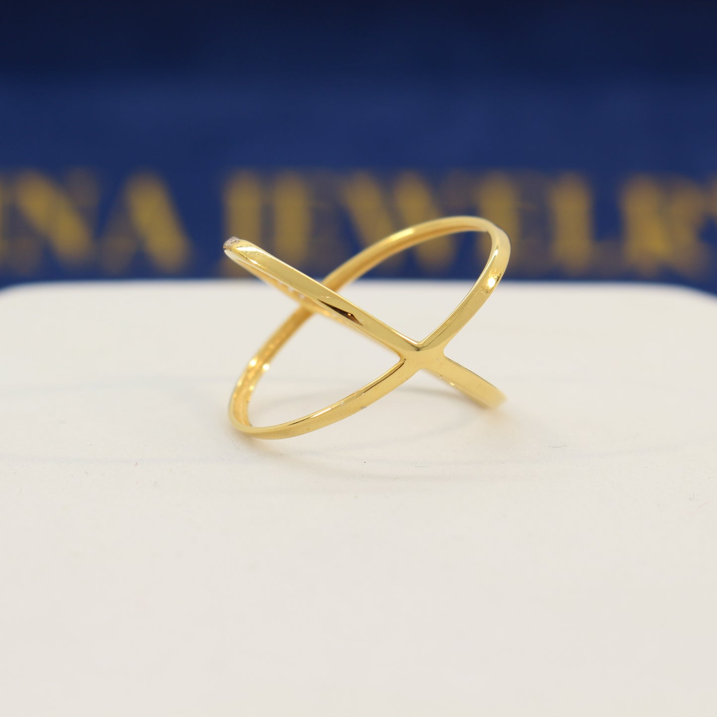 21K Gold Crisscross Ring (size 10)