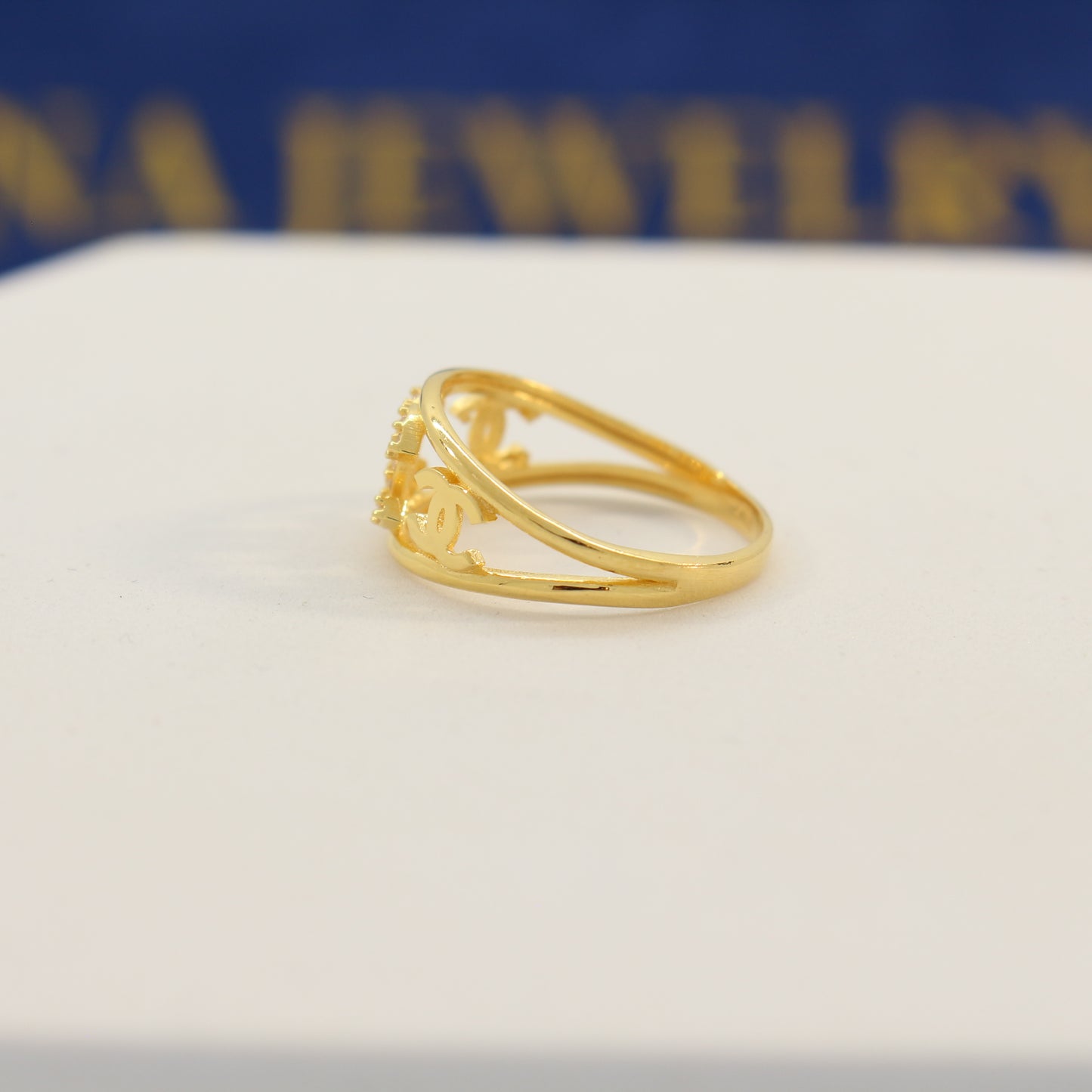 21K Gold Ring (size 7)