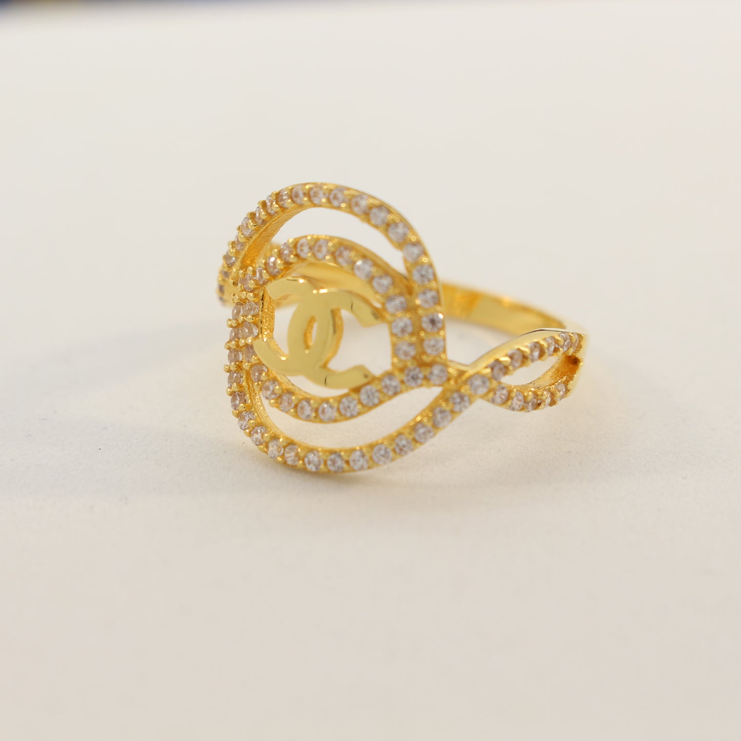 21K Gold Ring (size 6.5)