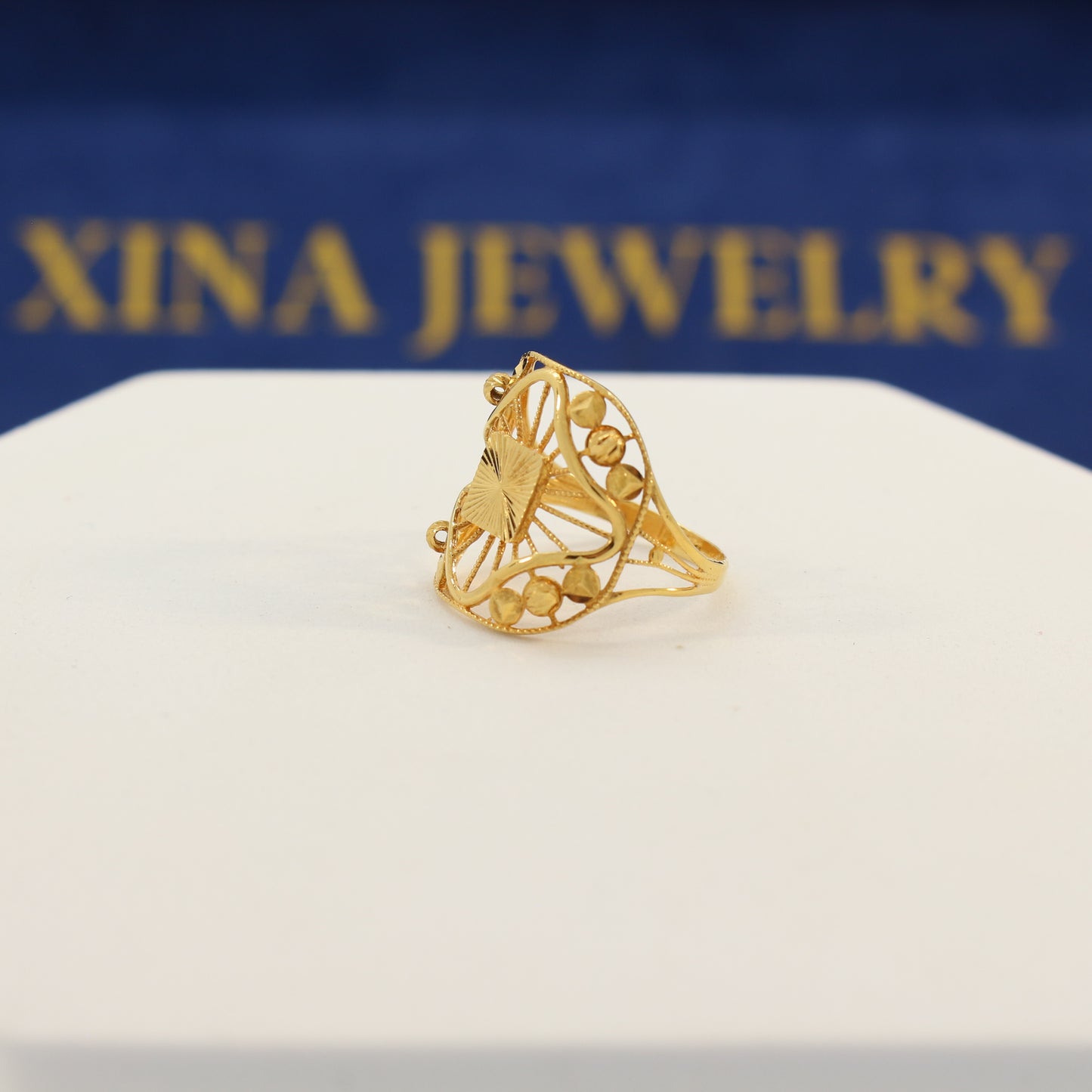 21K Gold Ring (size 8)