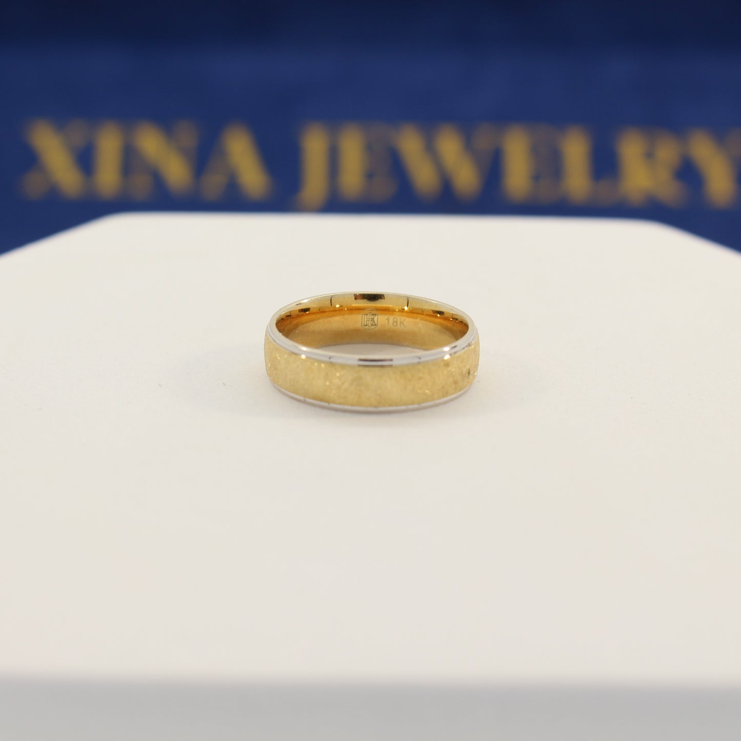 18K Gold Band (size 7)