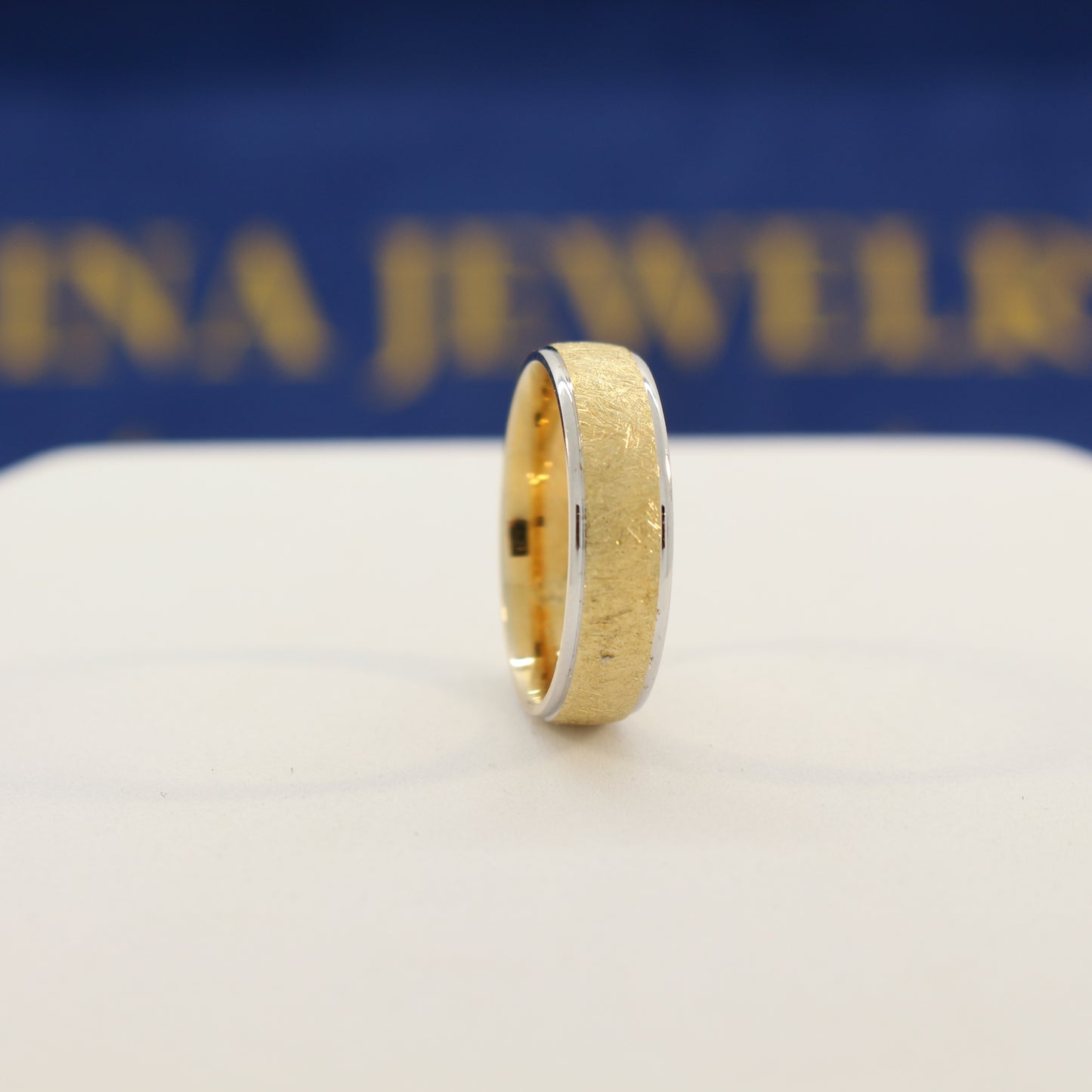 18K Gold Band (size 7)