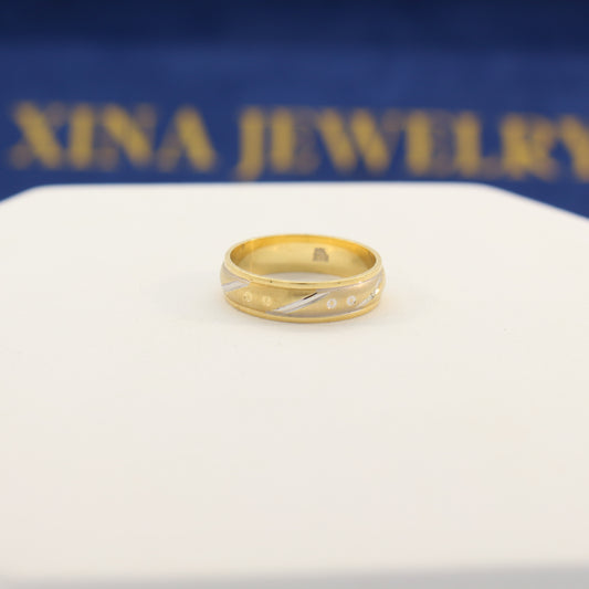 18K Gold Band (size 6.75)