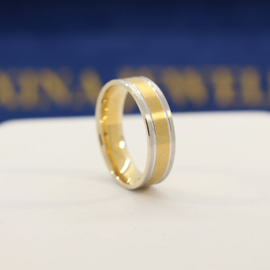 18K Gold Band (size 9)