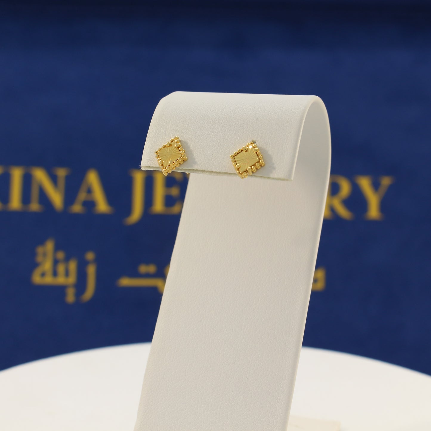 21K Gold Stud Earrings