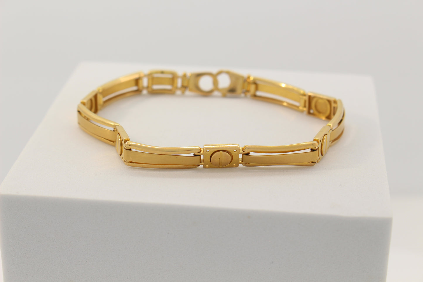 21K Gold Fancy Bracelet
