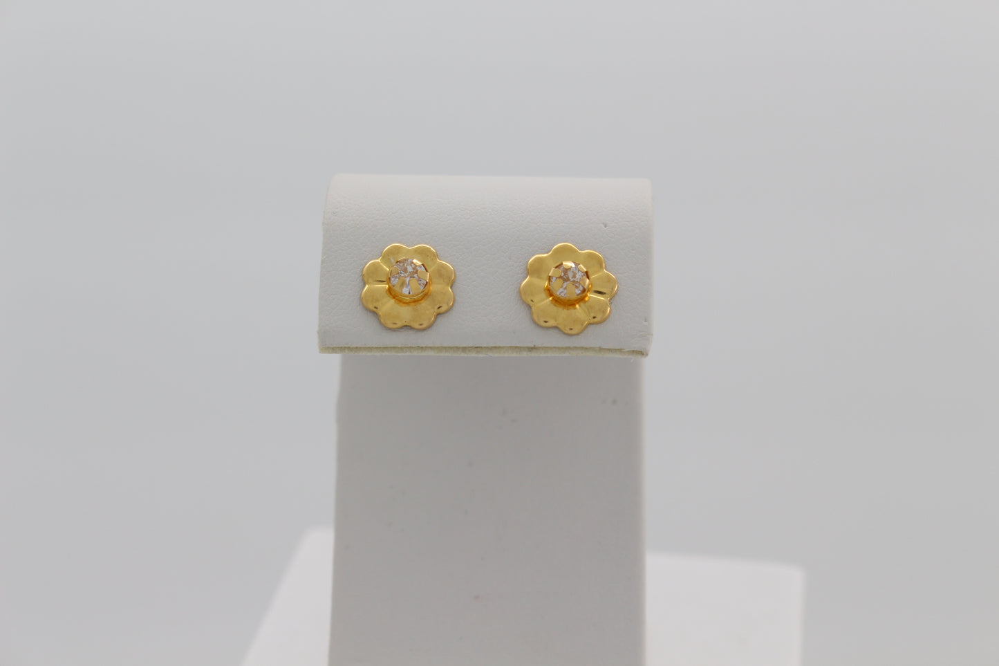 21K Gold Stud Earrings