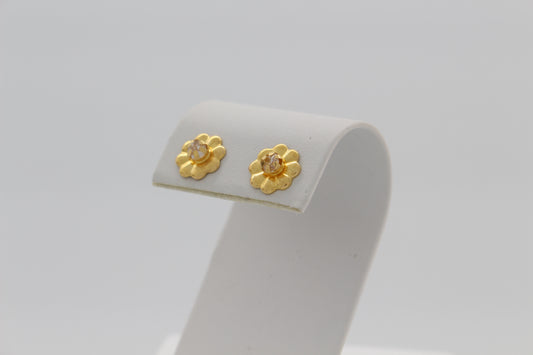 21K Gold Stud Earrings