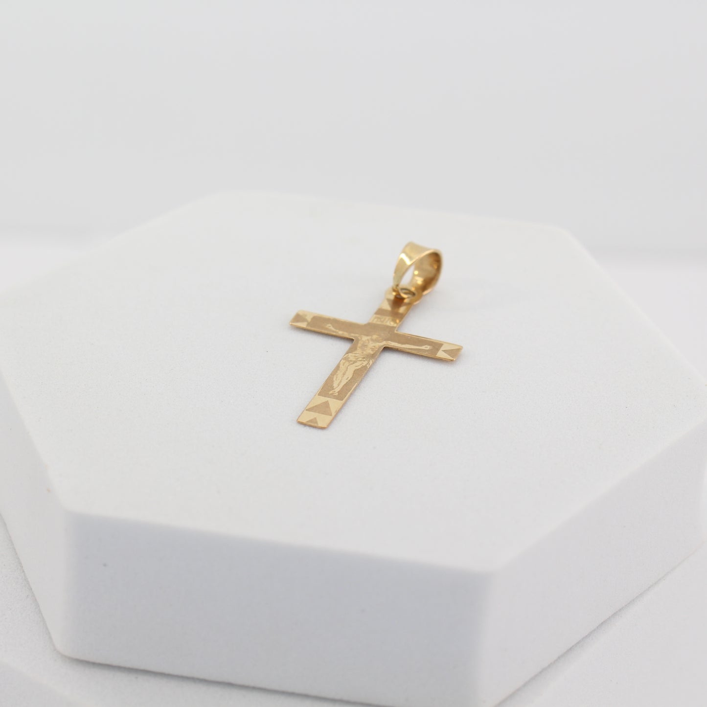 18K Crucifix