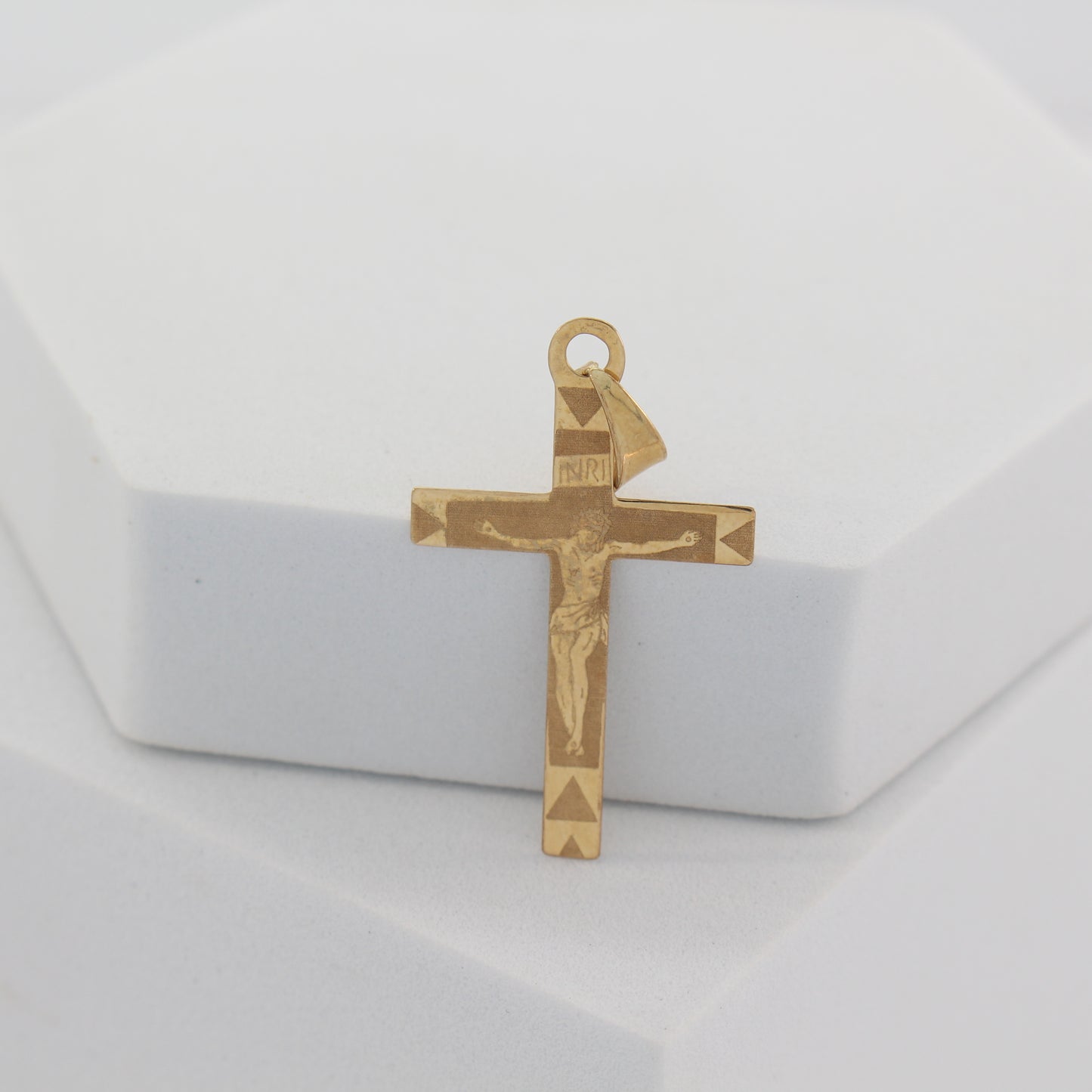 18K Crucifix