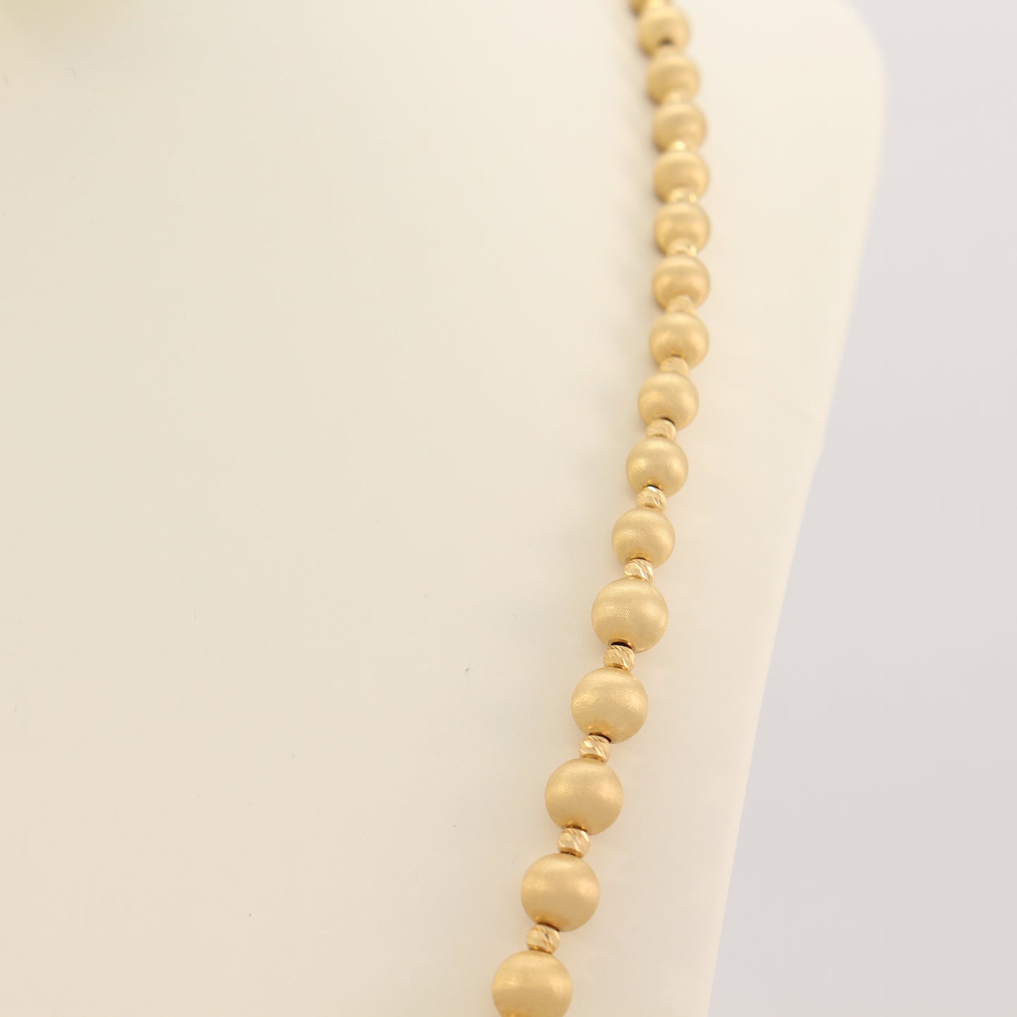 18K Fancy Beaded Necklace