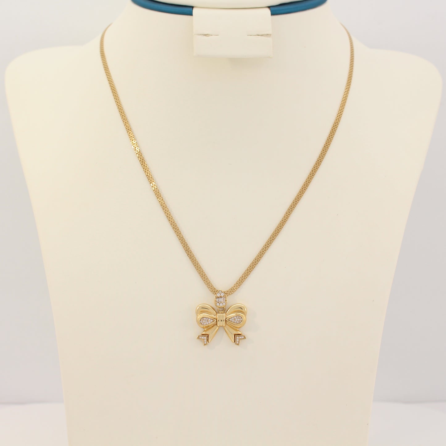 18K Bow Tie Necklace