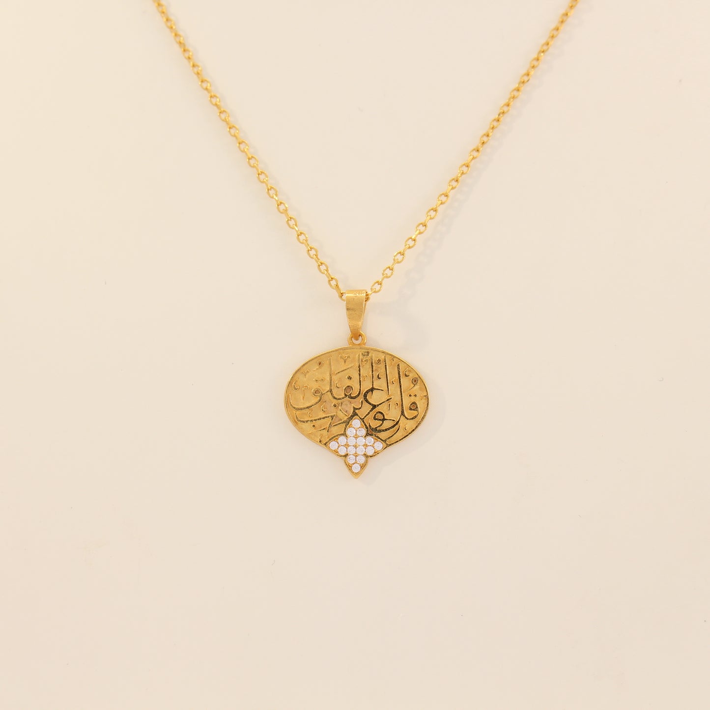 21K Gold "Qul" Necklace