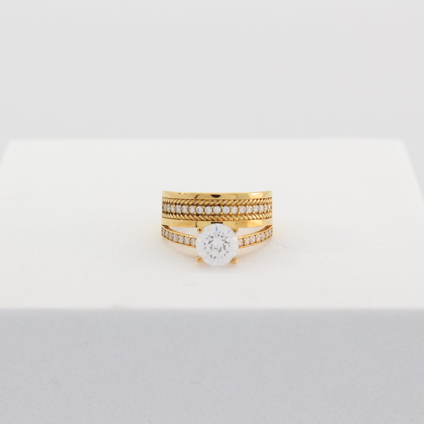 21K Gold Wedding Ring (Size 6.5)